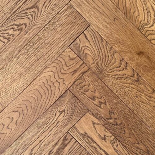 Oak Praline – Herringbone