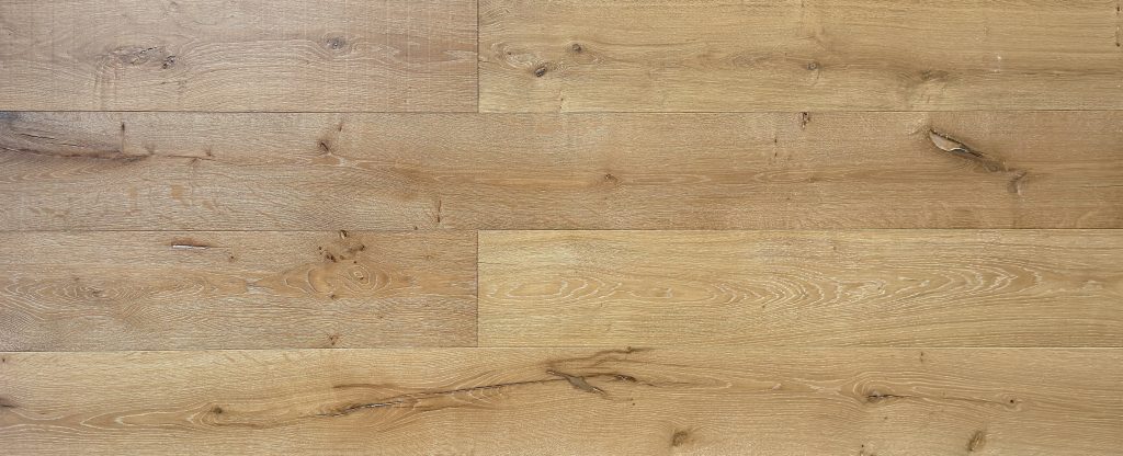 Engineered vs Solid Oak Flooring: Which Should You Choose? Engineered vs Solid Oak Flooring: Which Should You Choose?